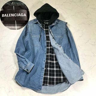 バレンシアガ(Balenciaga)の【極美品】BALENCIAGA フード切り替えチェックシャツ　デニムベスト　2点(Tシャツ/カットソー(七分/長袖))