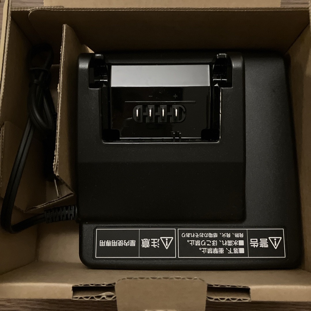 新品・未使用】電動アシスト自転車用充電器 NKJ074Z 新品・未使用】電動アシスト自転車用充電器 NKJ074Z