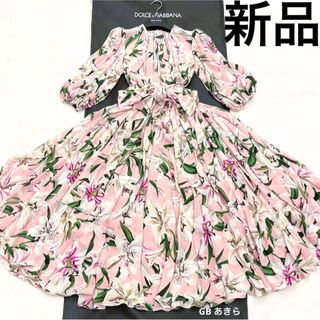 ドルチェアンドガッバーナ(DOLCE&GABBANA)の【新品、タグ付き】DOLCE&GABBANAリリープリント　シルクワンピース38(ロングワンピース/マキシワンピース)