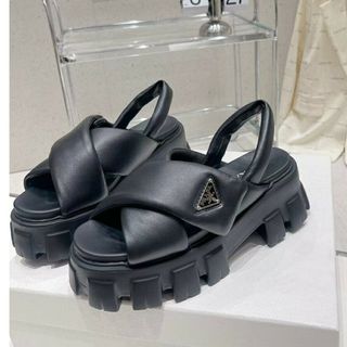 プラダ(PRADA)の送料無料) ★ prada.サンダル  ★(プラダ). # 555(サンダル)