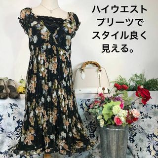 シフォン半袖ワンピースロング　M　インナードレス付き　黒花柄　ハイウエスト(ひざ丈ワンピース)