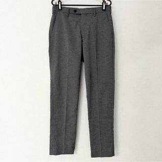 ユニクロ(UNIQLO)の【美品】UNIQLO タックパンツ スラックス グレー パンツ メンズ ユニクロ(スラックス)