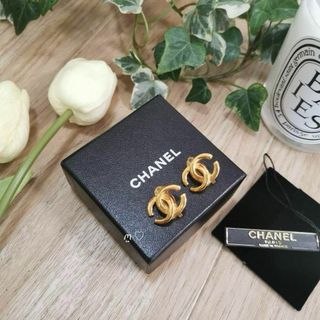 CHANEL - CHANEL　シャネル　ココマークピアス　ゴールド　ヴィンテージ　アクセサリー