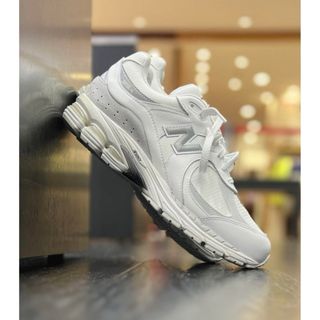 New Balance - 【新品】New Balance M2002RXM  ゴアテックス白　26㎝人気