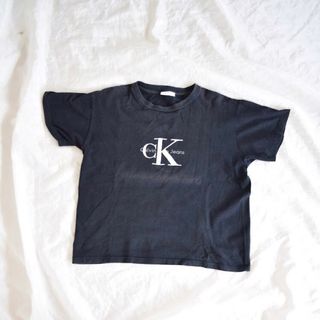 カルバンクラインジーンズ　短丈　黒　フェード　Tシャツ　よすこ(Tシャツ/カットソー(半袖/袖なし))