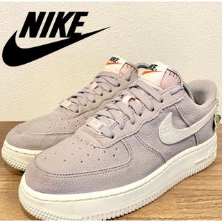 ナイキ(NIKE)のNIKE WMNS AIR FORCE 1 07 SE NN 23.5センチ(スニーカー)