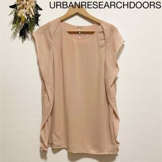 アーバンリサーチドアーズ(URBAN RESEARCH DOORS)のURBANRESEARCHDOORSブラウス(シャツ/ブラウス(半袖/袖なし))