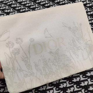 ディオール(Dior)の【新品】DIOR  ディオール  ノベルティ　フラワーポーチ　化粧ポーチ(ポーチ)