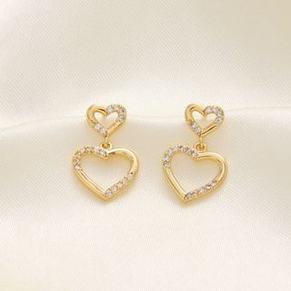 再入荷♡　ハート　S925　ゴールド　ピアス　ストーン　シンプル　両耳　高級感(ピアス)