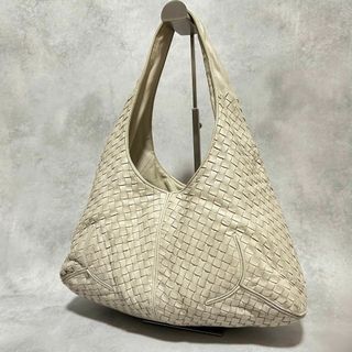 ボッテガヴェネタ(Bottega Veneta)のボッテガヴェネタ イントレチャート ショルダーバッグ アイボリー ワンショルダー(ショルダーバッグ)