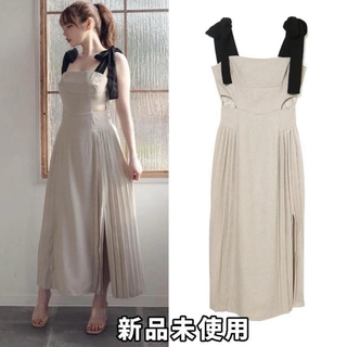 新品 タグ付きandmary Ann ribbon pleats dress(ロングワンピース/マキシワンピース)