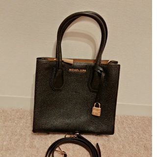 マイケルコース(Michael Kors)のマイケルコース　ブラック　バッグ　ショルダーバッグ(ハンドバッグ)