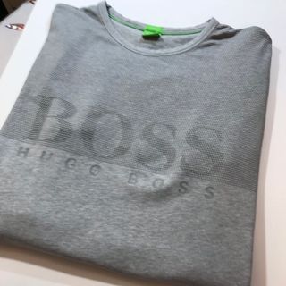 HUGO BOSS - BOSS…紳士、半袖Tシャツ…(Mサイズ)