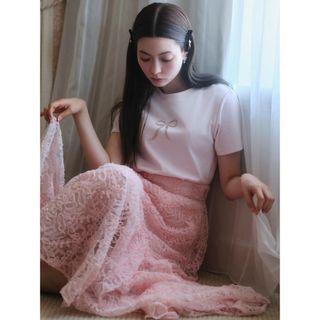 SNIDEL - SNIDEL スナイデル ラインストーンリボンTシャツ