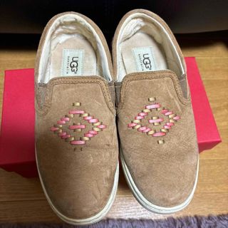 アグ(UGG)のUGG スリッポン 靴 モカシン(スリッポン/モカシン)