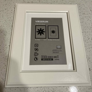 イケア(IKEA)の新品未使用　イケア　VIRSERUM　フォトフレーム　  13×18cm(フォトフレーム)