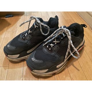 バレンシアガ(Balenciaga)のBalenciaga TripleS  バレンシアガ　40(スニーカー)