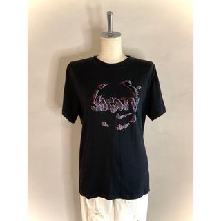 ナイキ(NIKE)のNIKE Tシャツ(Tシャツ(半袖/袖なし))