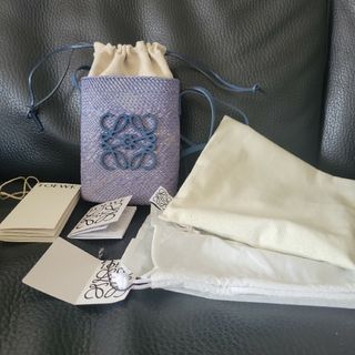 LOEWE(ショルダーバッグ)のフリマアイテム一覧 LOEWE(ショルダーバッグ)のフリマアイテム一覧