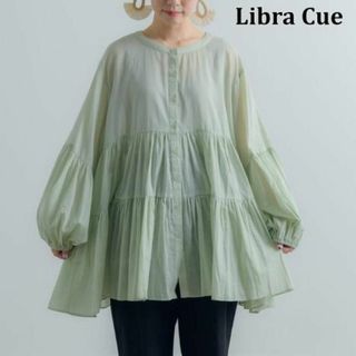 未使用タグ付き Libra Cue ティアードブラウス グリーン フリーサイズ(シャツ/ブラウス(長袖/七分))