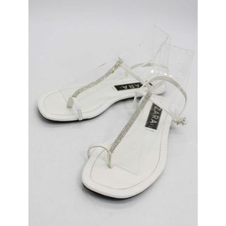 ザラ(ZARA)の【夏物 新入荷】『ZARA/ザラ』ストラップサンダル/シンプル/きれいめ/カジュアル/シューズ/靴 ホワイト/白 レディース 37 【中古】 夏 825042(サンダル)