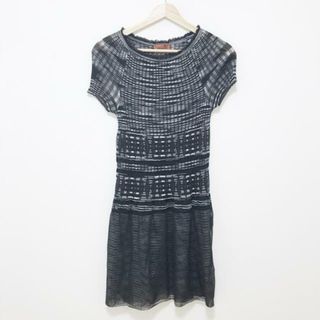 ミッソーニ(MISSONI)のMISSONI(ミッソーニ) ワンピース サイズ38 S レディース - 黒×白 半袖/ミニ(その他)