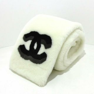 シャネル(CHANEL)のCHANEL(シャネル) マフラー - アイボリー×黒×ダークグレー CHANELロゴ/ココマーク ムートン×カシミヤ(マフラー/ショール)