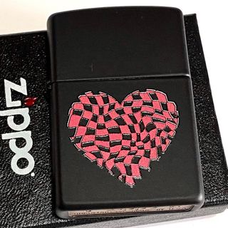 ジッポー(ZIPPO)のZippo ハートデザイン ブラックマット USA ジッポー オイルライター(タバコグッズ)