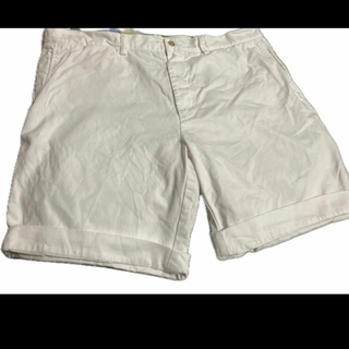 ポロラルフローレン(POLO RALPH LAUREN)の美品　Ralph Lauren CLASSIC FIT 9" 白　半ズボン　38(ショートパンツ)