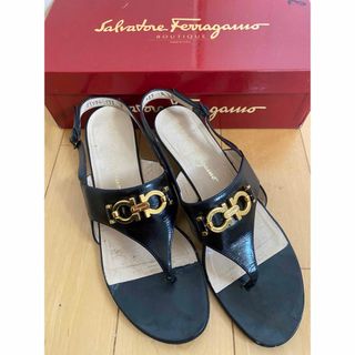 サルヴァトーレフェラガモ(Salvatore Ferragamo)のフェラガモ　サンダル(サンダル)