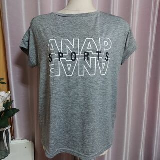 アナップ(ANAP)のANAPスポーツTシャツ　L(Tシャツ(半袖/袖なし))