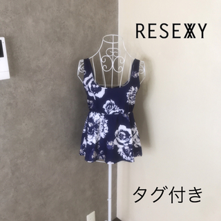 リゼクシー(RESEXXY)の新品タグ付き♡リゼクシー　カットソー(カットソー(半袖/袖なし))