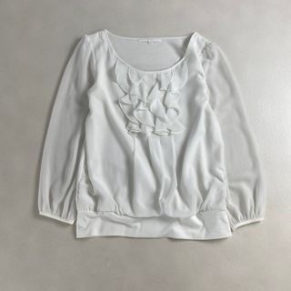 アナイ(ANAYI)のアナイ　ブラウス　美品　ANAYI　可愛い　フリル　カットソー(シャツ/ブラウス(長袖/七分))