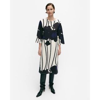 マリメッコ(marimekko)のValla Lammet ワンピース　マリメッコ　marimekko(ひざ丈ワンピース)