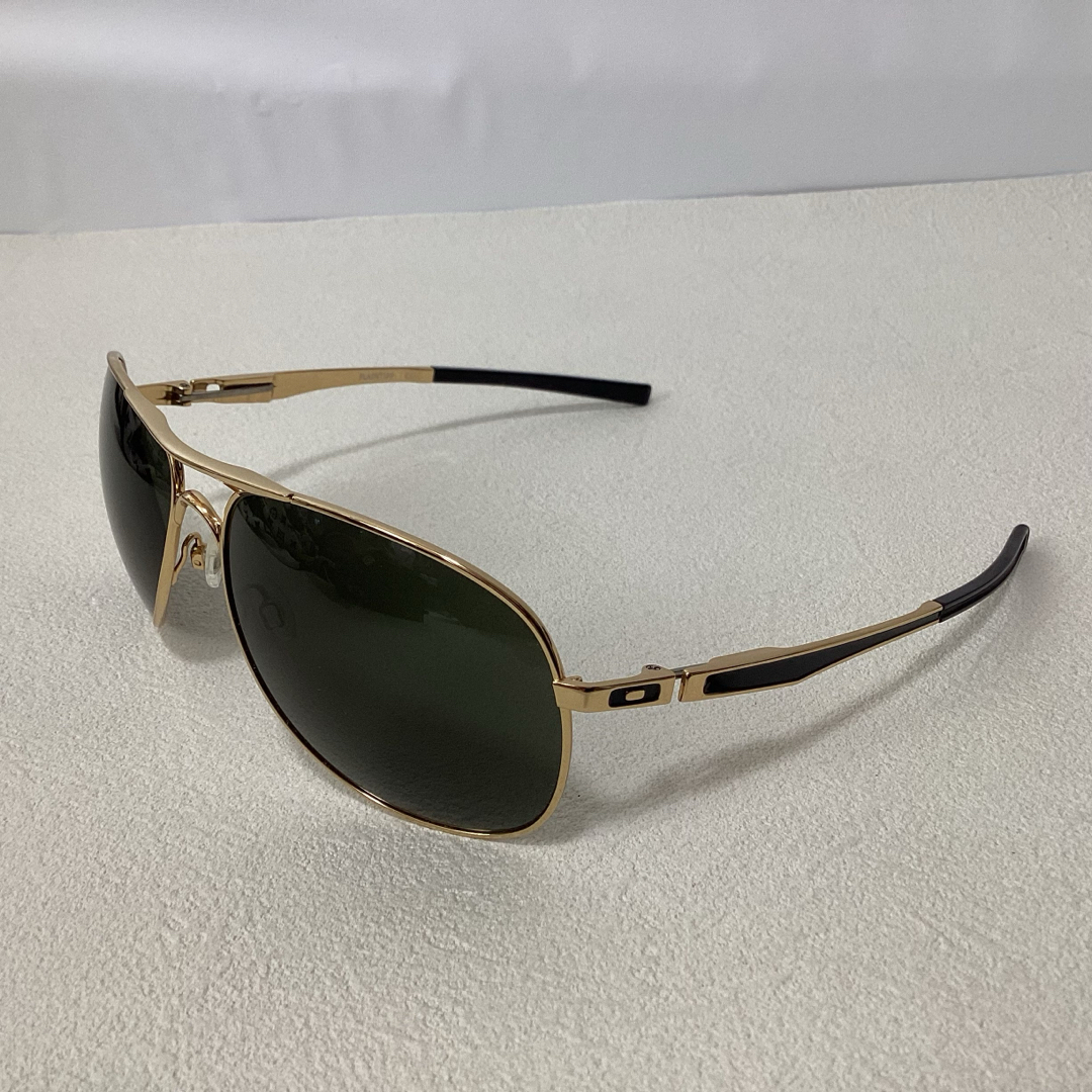 Oakley - OAKLEY オークリー ティアドロップ 金縁 サングラスの Oakley - OAKLEY オークリー ティアドロップ 金縁 サングラスの