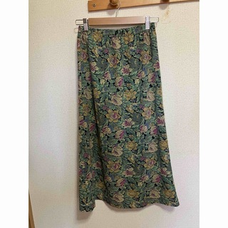 レディース　スカート  花柄　緑　ウエスト69〜77   ロング　日本製　L　(ロングスカート)