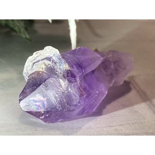 カルサイト共生✨ レインボー　アメジスト ラフストーン　原石　紫水晶(置物)