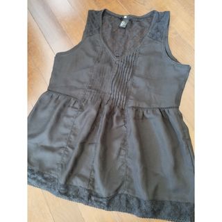 エイチアンドエム(H&M)のH＆M レーシーノースリーブカットソー(カットソー(半袖/袖なし))