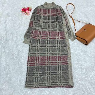 ミッソーニ(MISSONI)の美品 ミッソーニ オレンジタグ ニットワンピース マキシ丈 総柄 ハイネック(ロングワンピース/マキシワンピース)