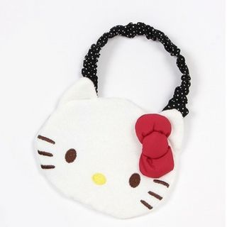 プティマイン(petit main)の新品 タグ付き サンリオキャラクターズ スタイ キティ Kitty(ベビースタイ/よだれかけ)