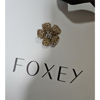FOXEY - フォクシー★大人気ブローチ３３０００円