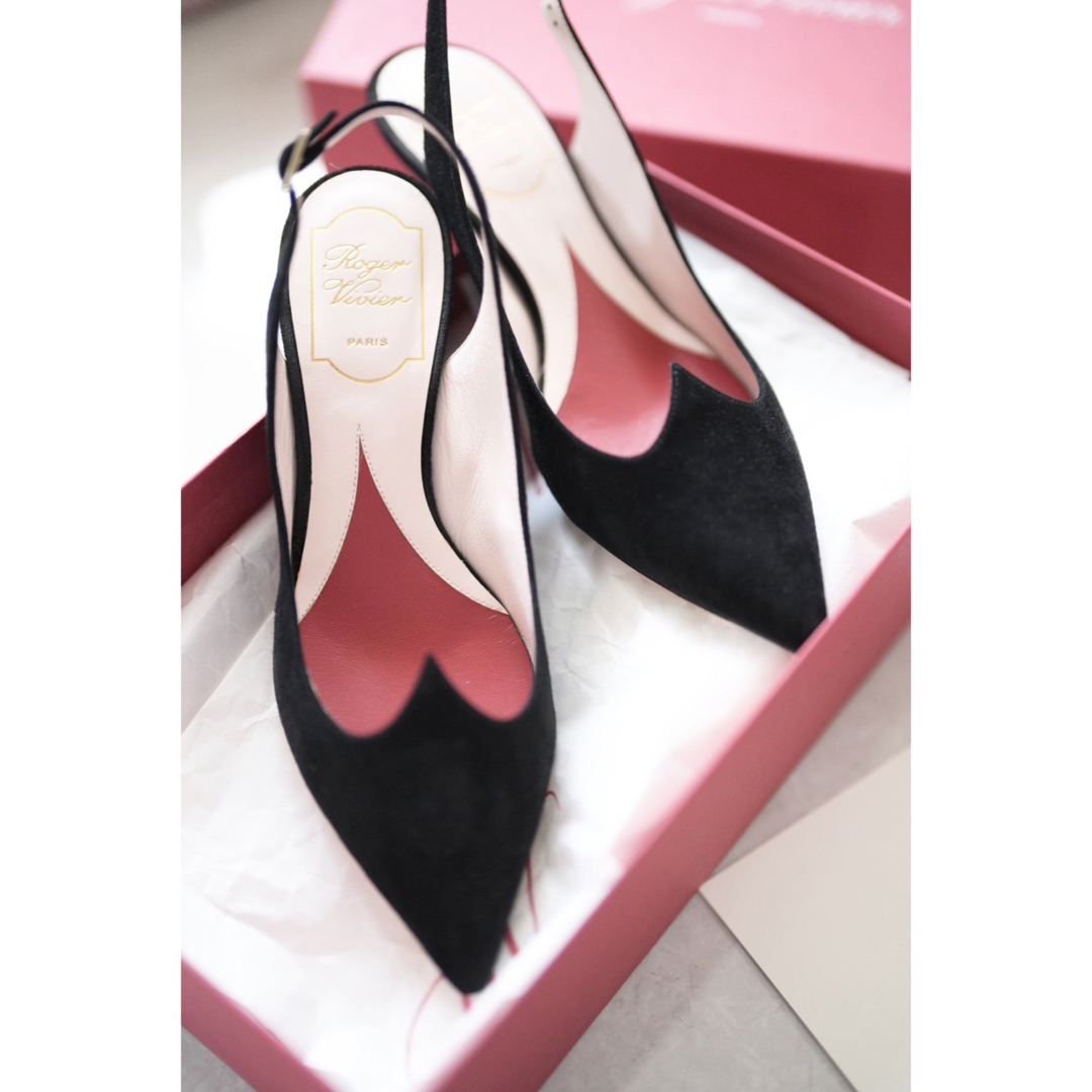 Roger Vivier ロジェヴィヴィエ ハート パンプス 靴/シューズ Roger Vivier ロジェヴィヴィエ ハート パンプス 靴/シューズ