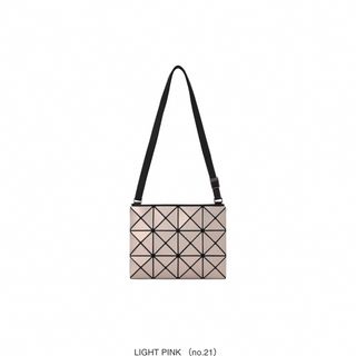 イッセイミヤケ(ISSEY MIYAKE)のBAO BAO ISSEY MIYAKE LUCENT METALLIC 6月(ショルダーバッグ)