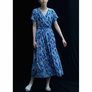 ミズイロインド(mizuiro ind)の美品☆ミズイロインド カシュクール ワンピース 総柄 ウエストリボン 近年モデル(ロングワンピース/マキシワンピース)