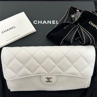 シャネル(CHANEL)の新品未使用CHANEL長財布　白キャビアスキン2023(財布)