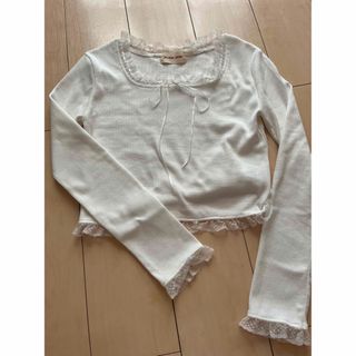 アリソンブラウン　紗栄子　FEMININE SQUARE NECK TOP(Tシャツ(長袖/七分))