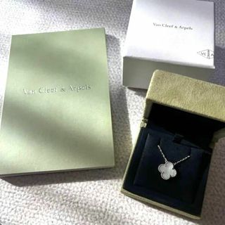 ヴァンクリーフアンドアーペル(Van Cleef & Arpels)のヴァンクリーフ ヴィンテージ アルハンブラ ネックレス WG ホワイトゴールド(ネックレス)