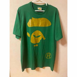 アベイシングエイプ(A BATHING APE)のAPE  エイプ　エイシングエイプ　Tシャツ 半袖　プリントTシャツ　L(Tシャツ/カットソー(半袖/袖なし))