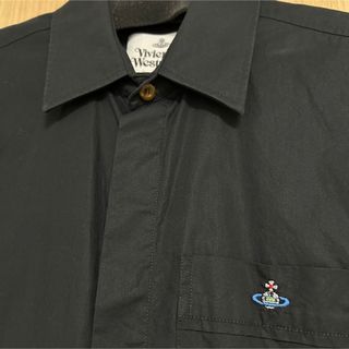Vivienne Westwood(シャツ ・ ブラック/黒色系)のフリマ Vivienne Westwood(シャツ ・ ブラック/黒色系)のフリマ