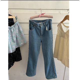 クロエ(Chloe)のChloé scallop denim pants.(デニム/ジーンズ)